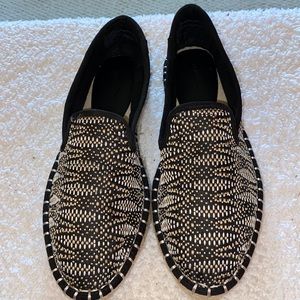 New Universal Threads Flats Espadrilles 7 1/2